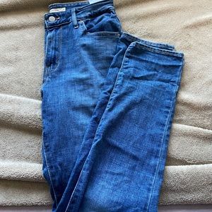 levi’s 721 high rise skinny sz 29